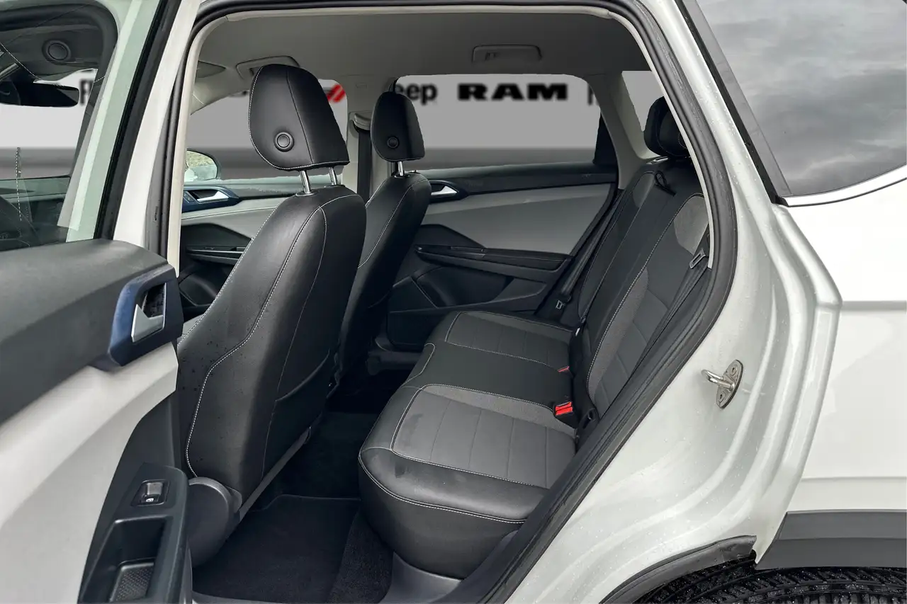 Volkswagen Taos снимка Volkswagen Taos