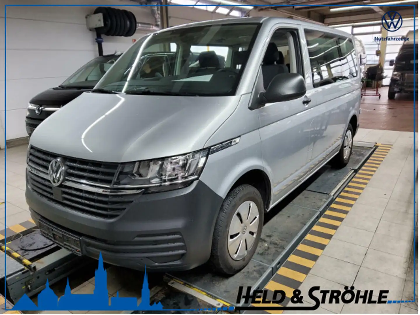 Volkswagen T6.1 Caravelle Trendline 2.0 TDI 8-SITZE PDC SHZ Silber - 1