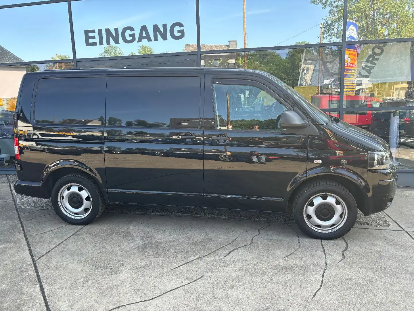 Volkswagen T5 Transporter Kasten *AHK*Standheizung*Navi* Zwart - 1