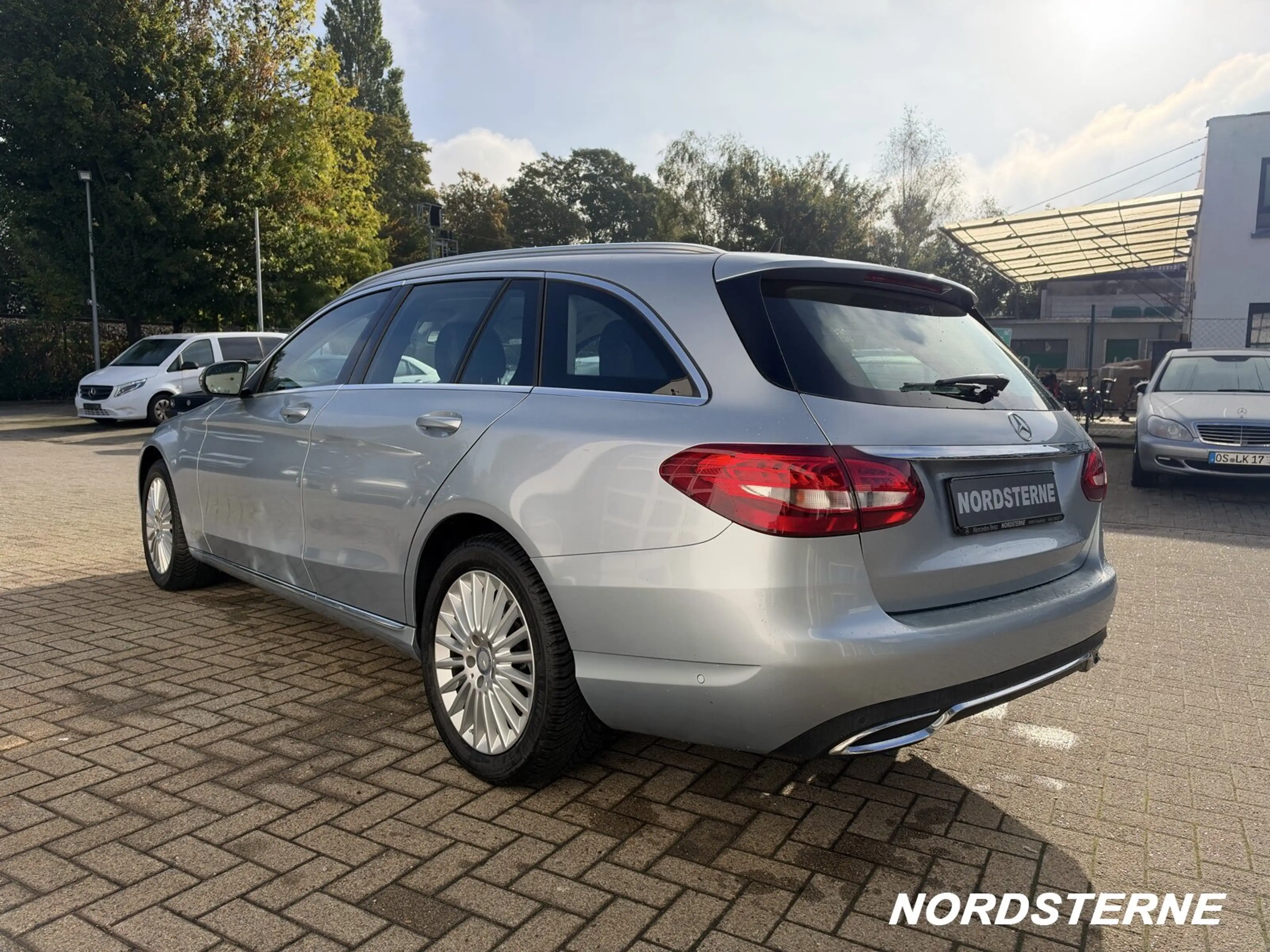 Mercedes-Benz C 220 C 220 d T-Modell Kamera Comand Spurpaket AHK — photo 4