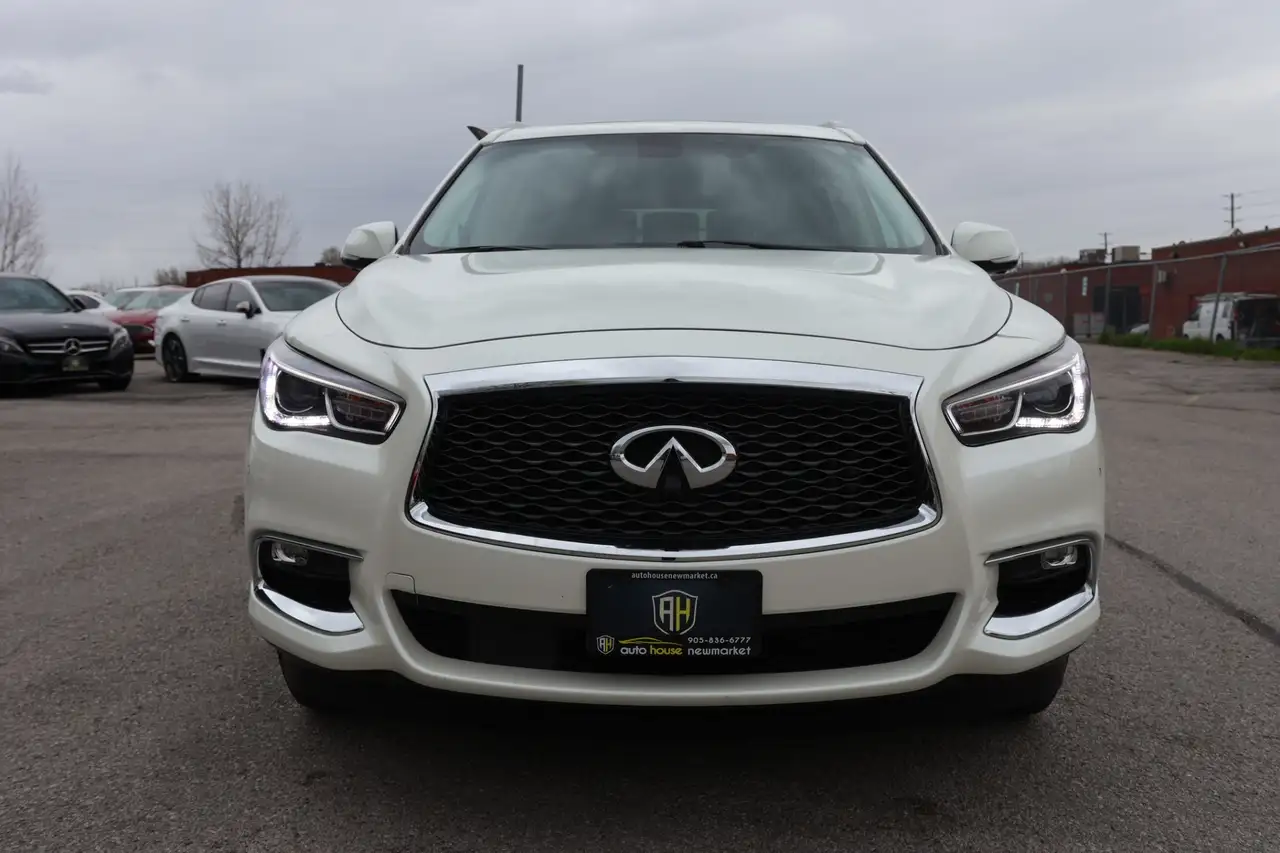 Infiniti QX60 снимка Infiniti QX60