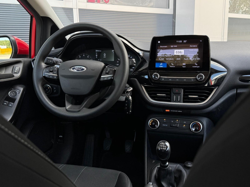 Ford Fiesta 1.0 EcoBoost Connected | CarPlay | DAB | Cruise | — photo 3