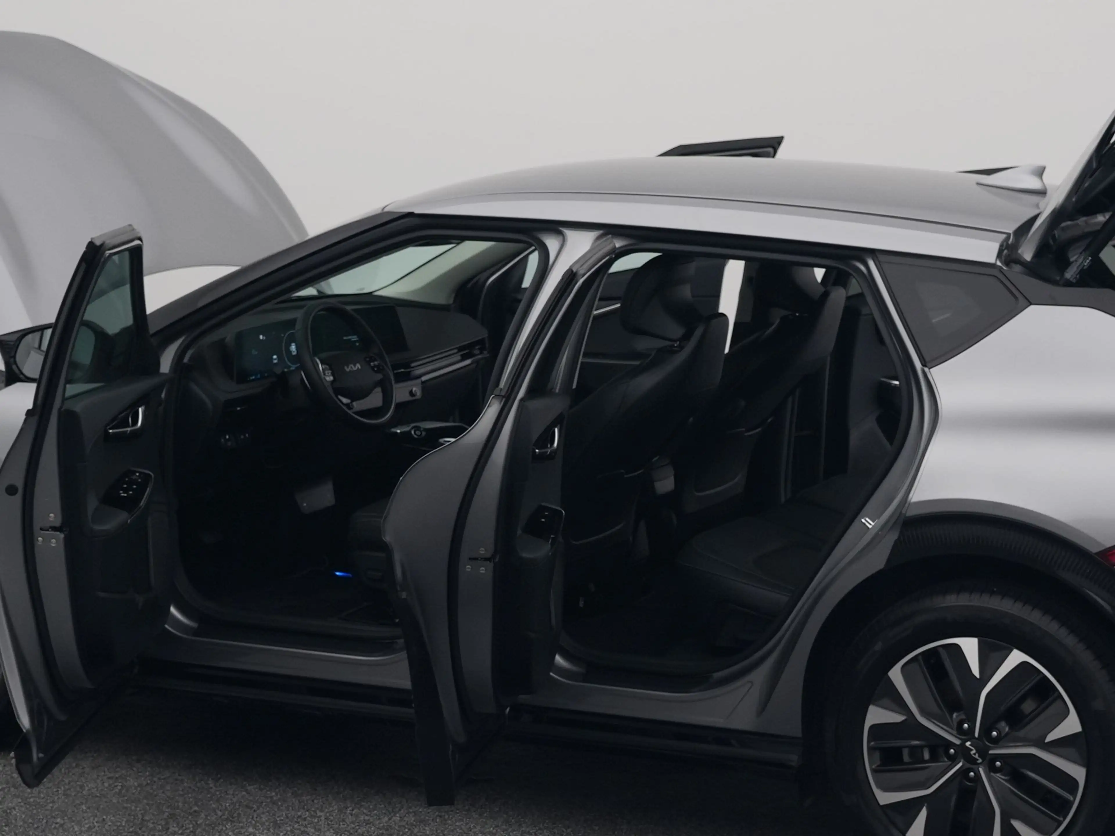 Kia EV6 Plus 77.4 kWh | CAMERA | ADAPTIVE | MEMORY | STOEL — photo 34