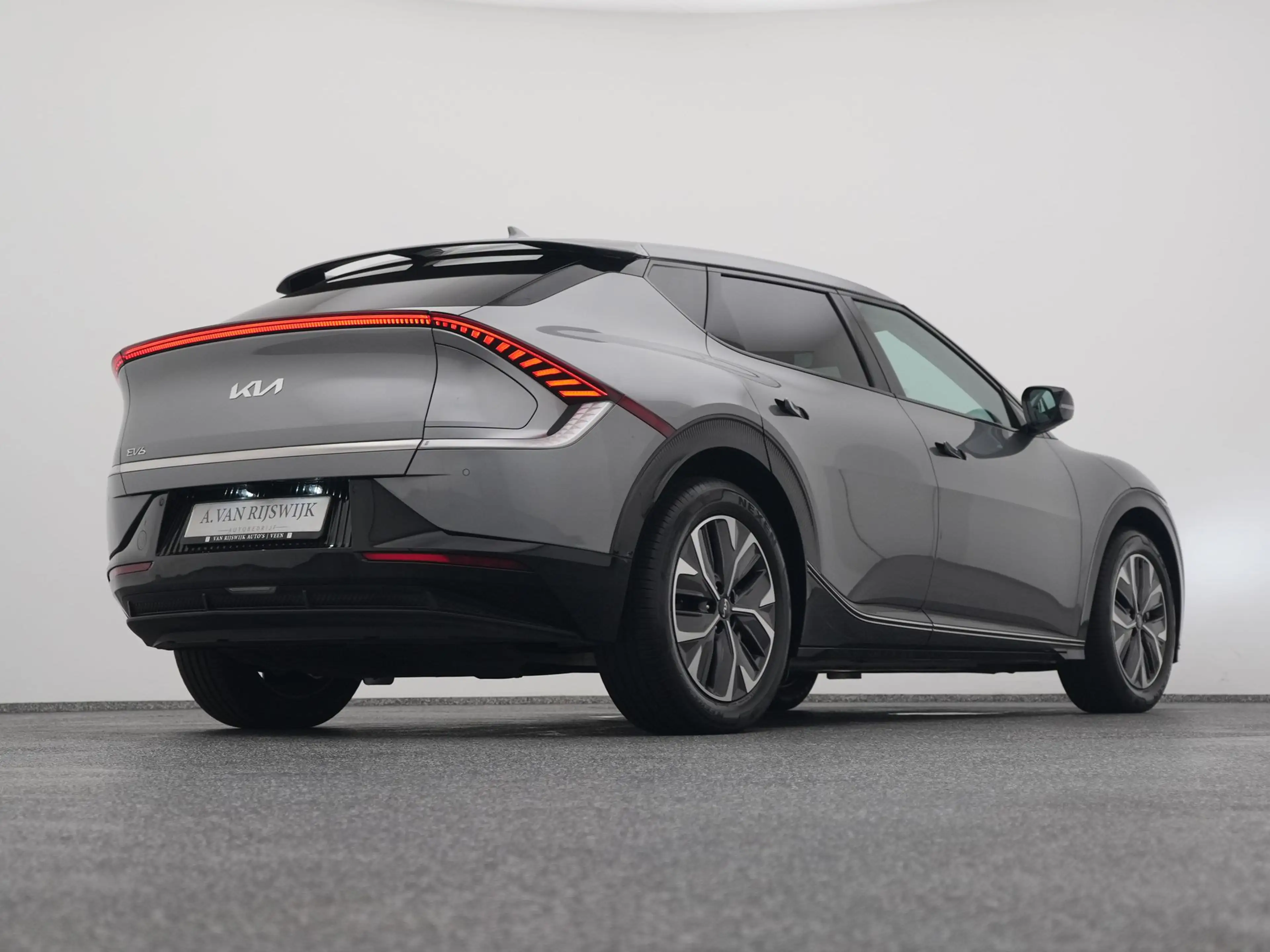 Kia EV6 Plus 77.4 kWh | CAMERA | ADAPTIVE | MEMORY | STOEL — photo 17