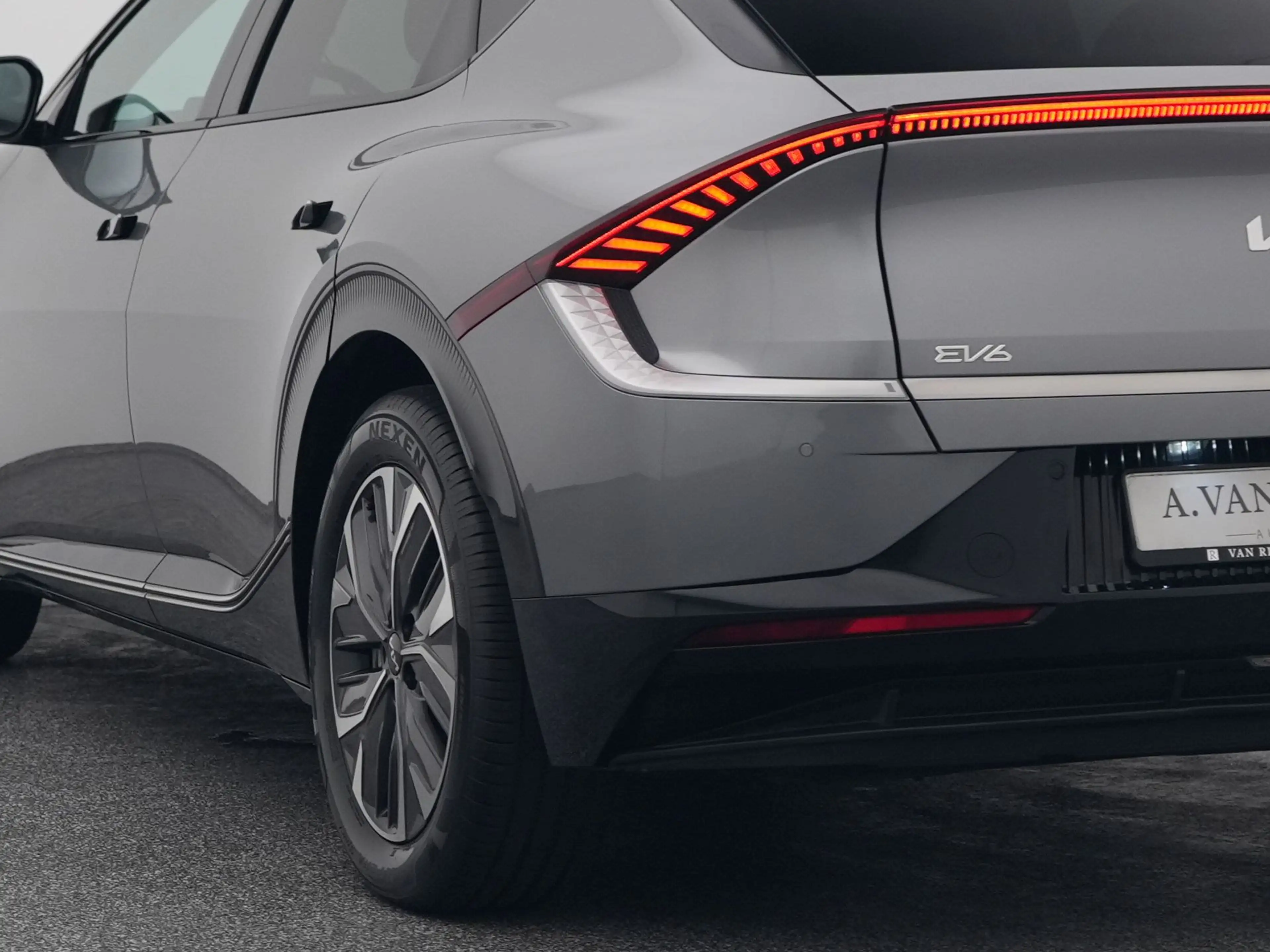 Kia EV6 Plus 77.4 kWh | CAMERA | ADAPTIVE | MEMORY | STOEL — photo 19
