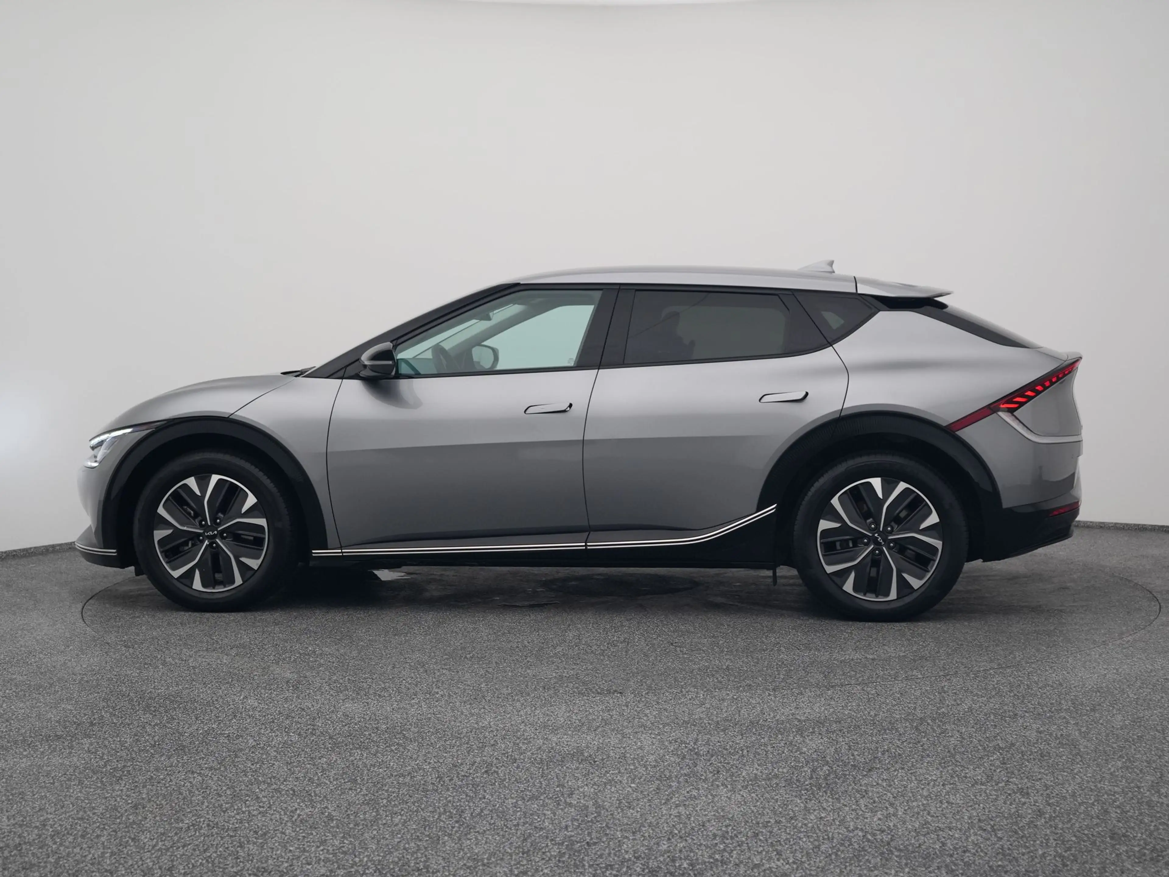 Kia EV6 Plus 77.4 kWh | CAMERA | ADAPTIVE | MEMORY | STOEL — photo 14