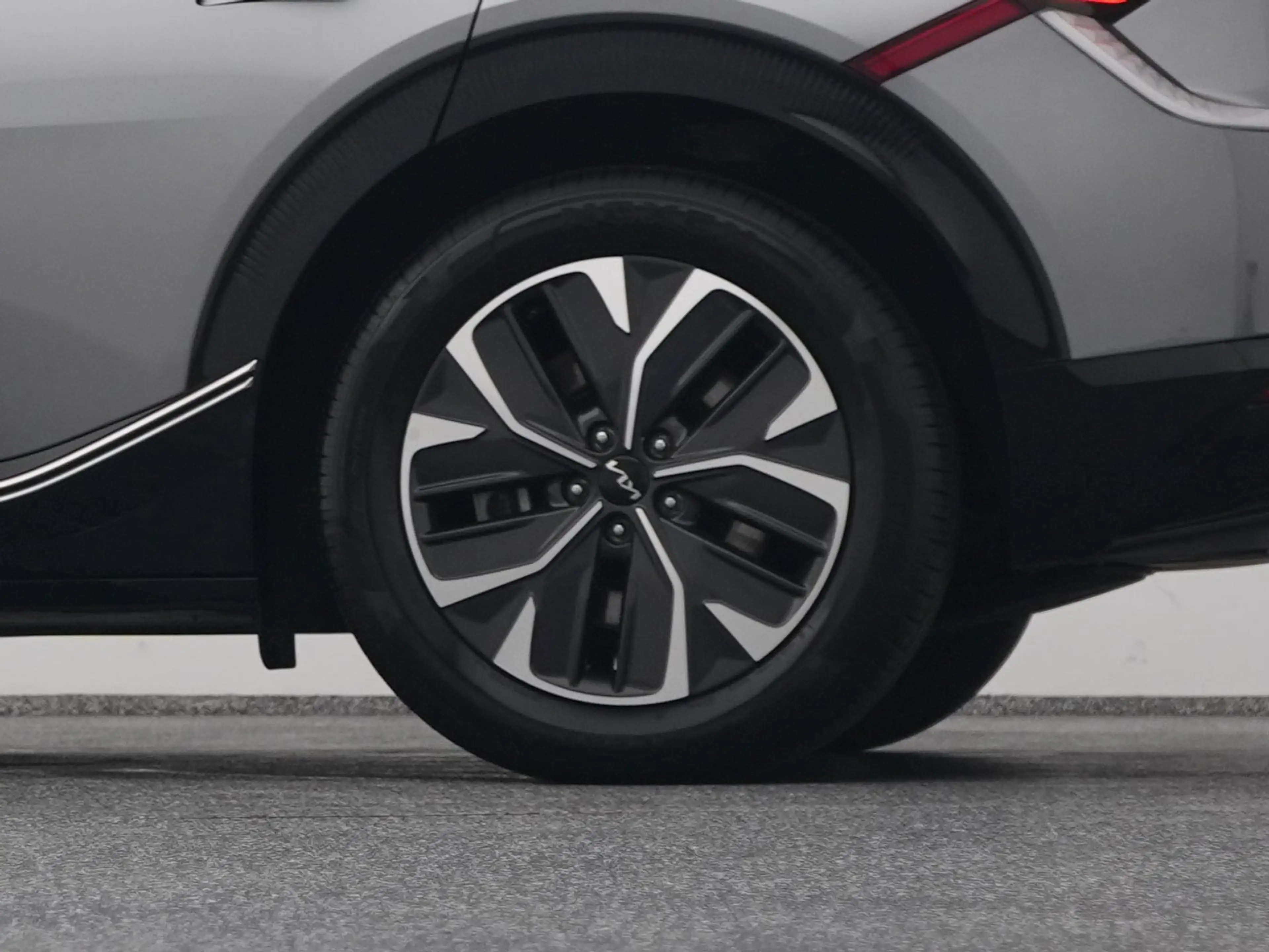 Kia EV6 Plus 77.4 kWh | CAMERA | ADAPTIVE | MEMORY | STOEL — photo 41
