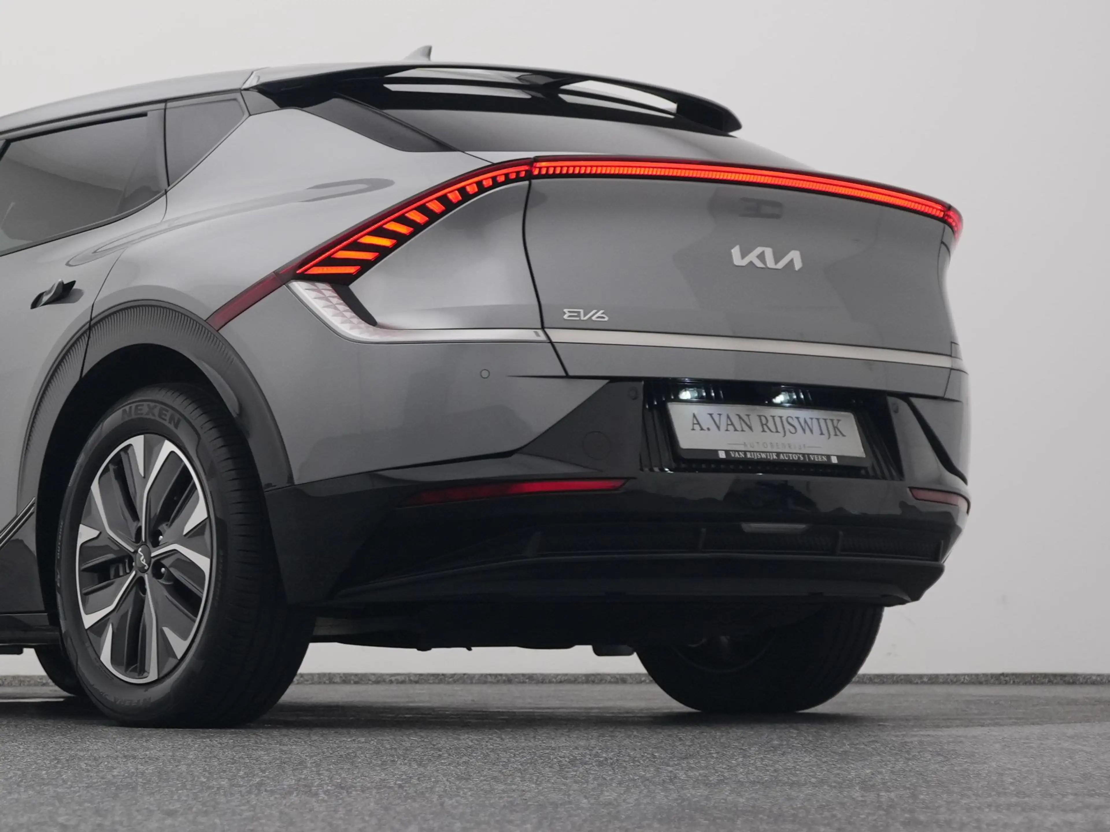Kia EV6 Plus 77.4 kWh | CAMERA | ADAPTIVE | MEMORY | STOEL — photo 23