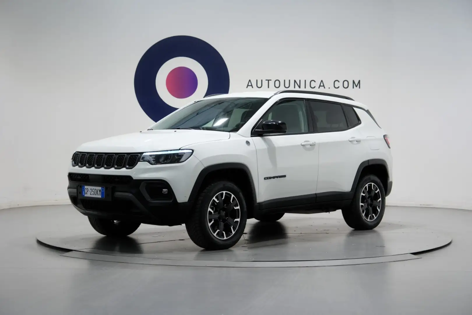 Jeep Compass 1.3 TURBO T4 240 CV PHEV AT6 4XE TRAILHAWK Bianco - 1