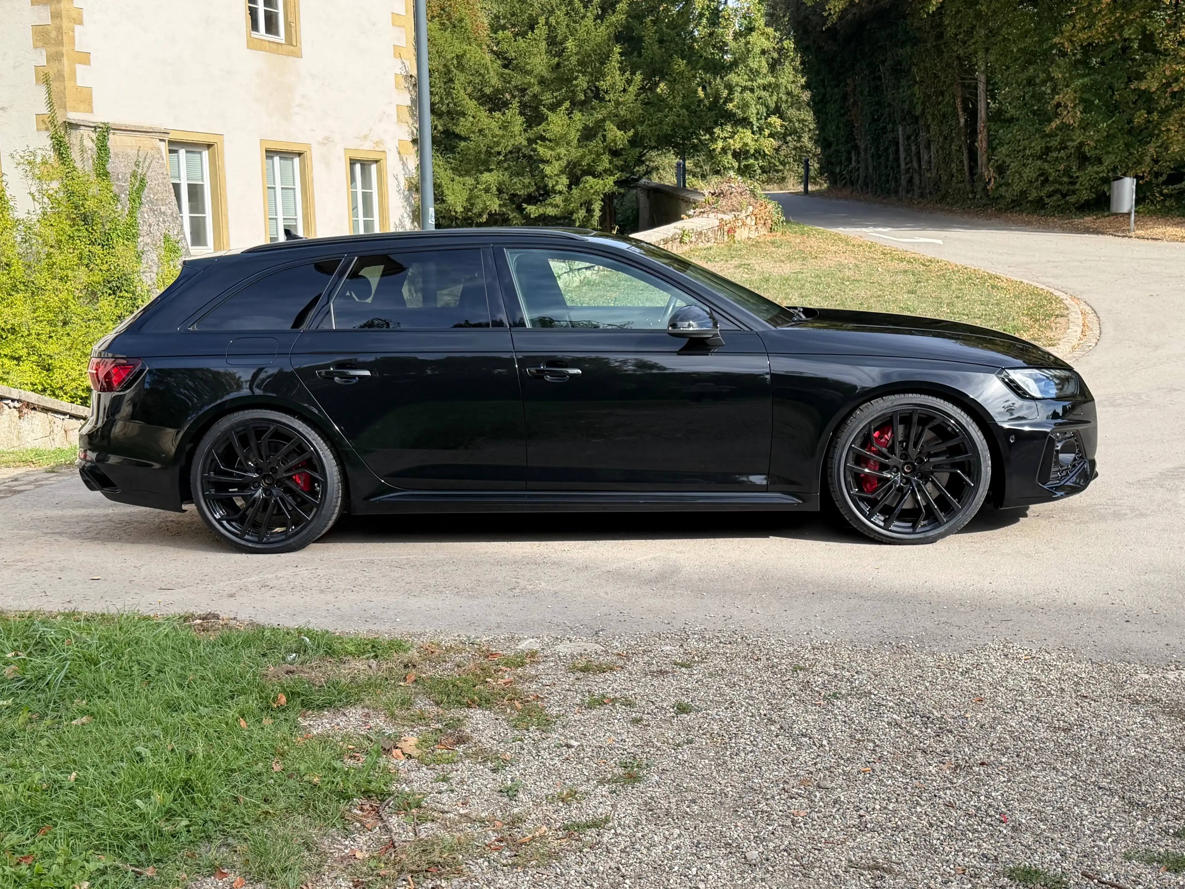 Audi RS4 RS4 Avant quattro tiptronic — photo 3