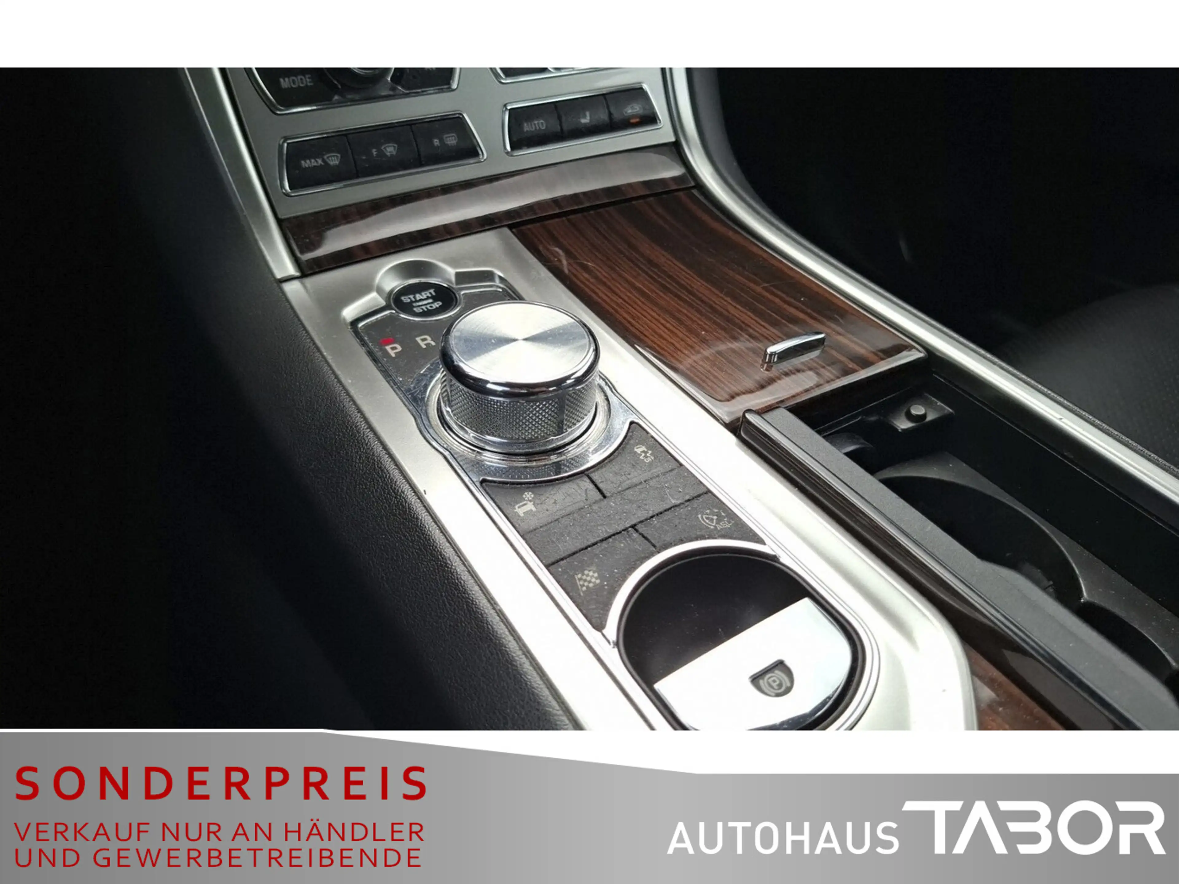 Jaguar XF 3.0 D V6 Aut. Leder Navi Kamera PDC SHZ Xenon — photo 11