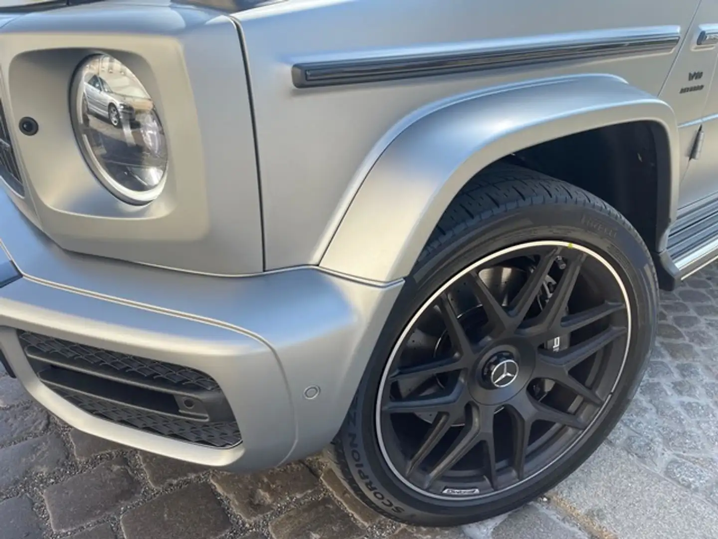 Mercedes-Benz G 63 AMG SHD+Burmester+360+LED+Distr+NIGHT+STHZ Grau - 2