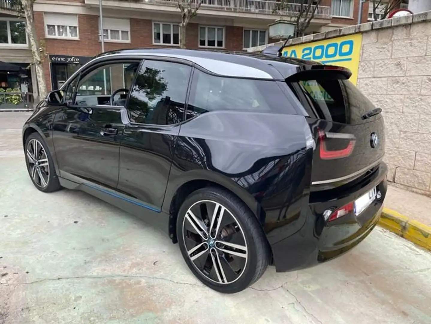 BMW i3 120Ah Negro - 2
