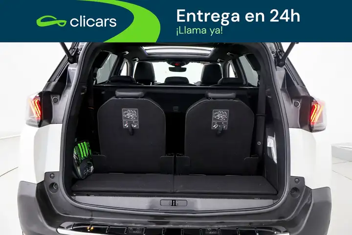 Peugeot 5008 2021, foto 17