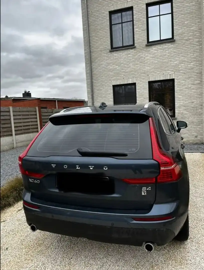 Volvo XC60 XC60 B4 D AWD Geartronic Momentum Pro Blauw - 2