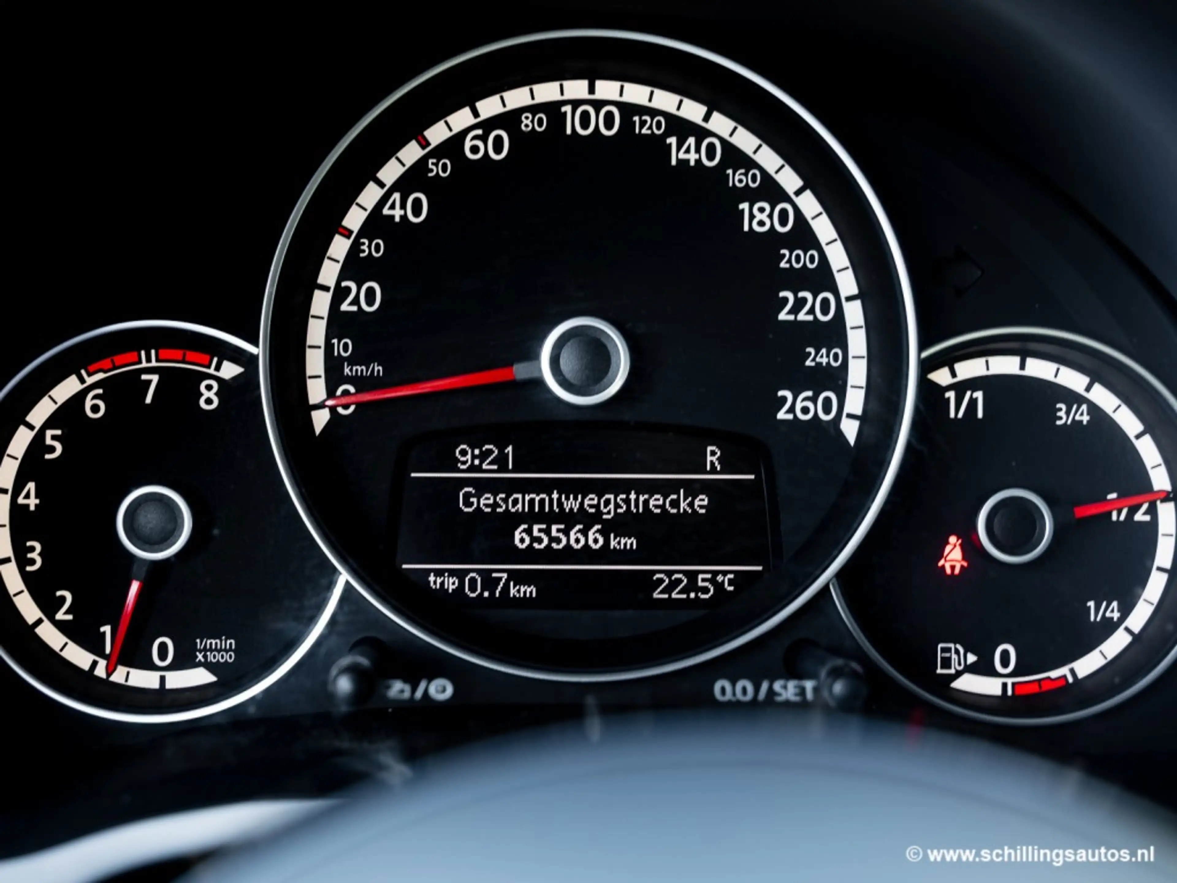Volkswagen Beetle Cabriolet 1.4 TSI DESIGN Leer DSG-automaar 65.000k — photo 11