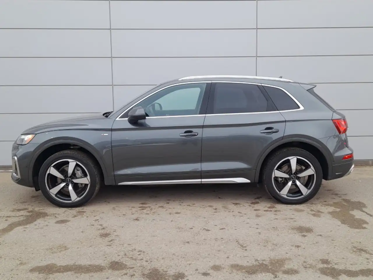 Audi Q5 снимка Audi Q5
