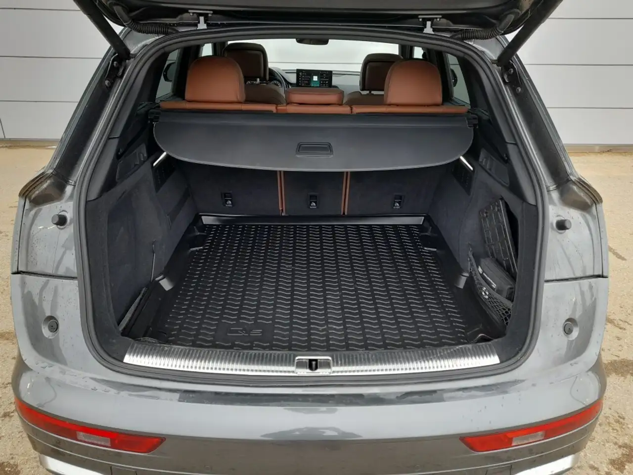 Audi Q5 снимка Audi Q5