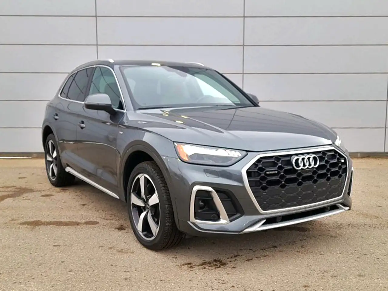 Audi Q5 снимка Audi Q5