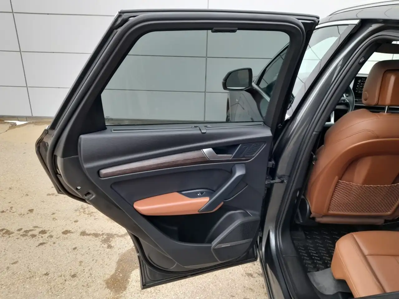 Audi Q5 снимка Audi Q5