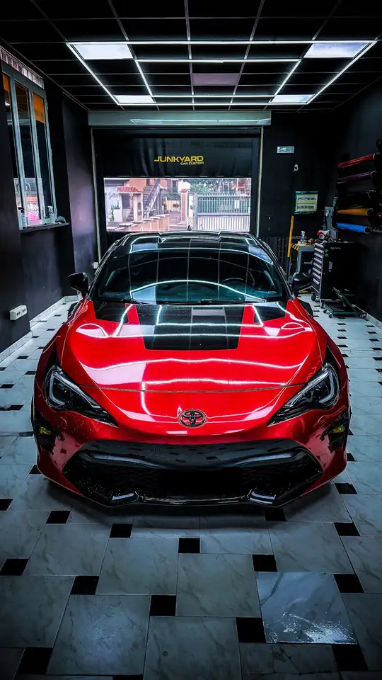 Toyota GT86 2.0 Racing Edition — photo 1 of 9
