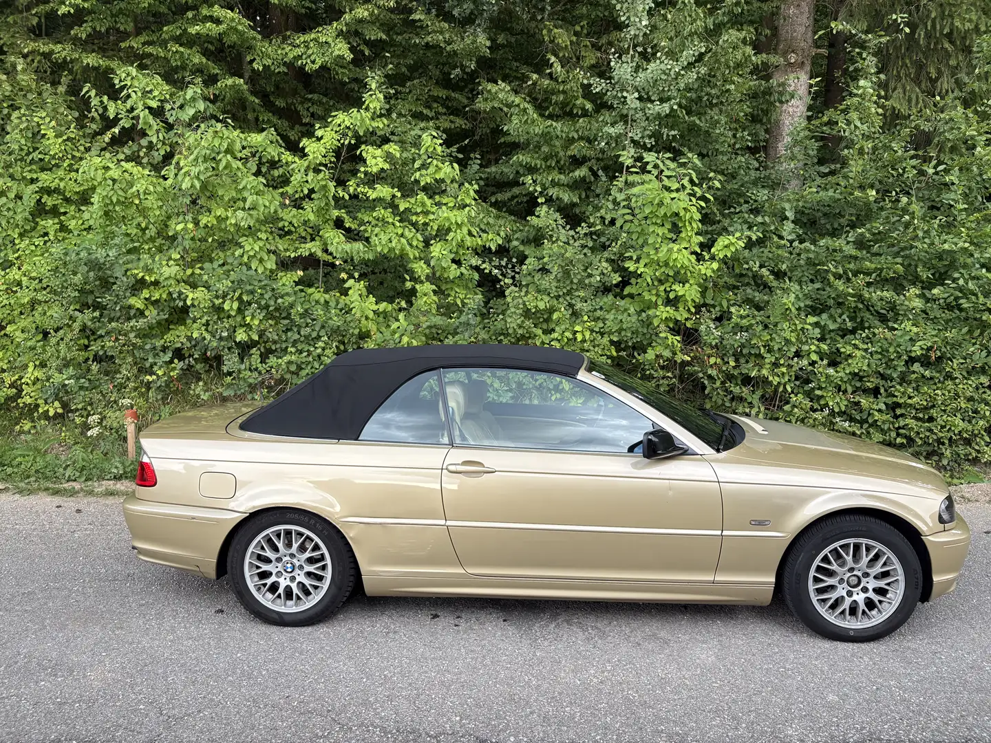 BMW 323 323Ci Cabrio Österreich-Paket Aut. - 2