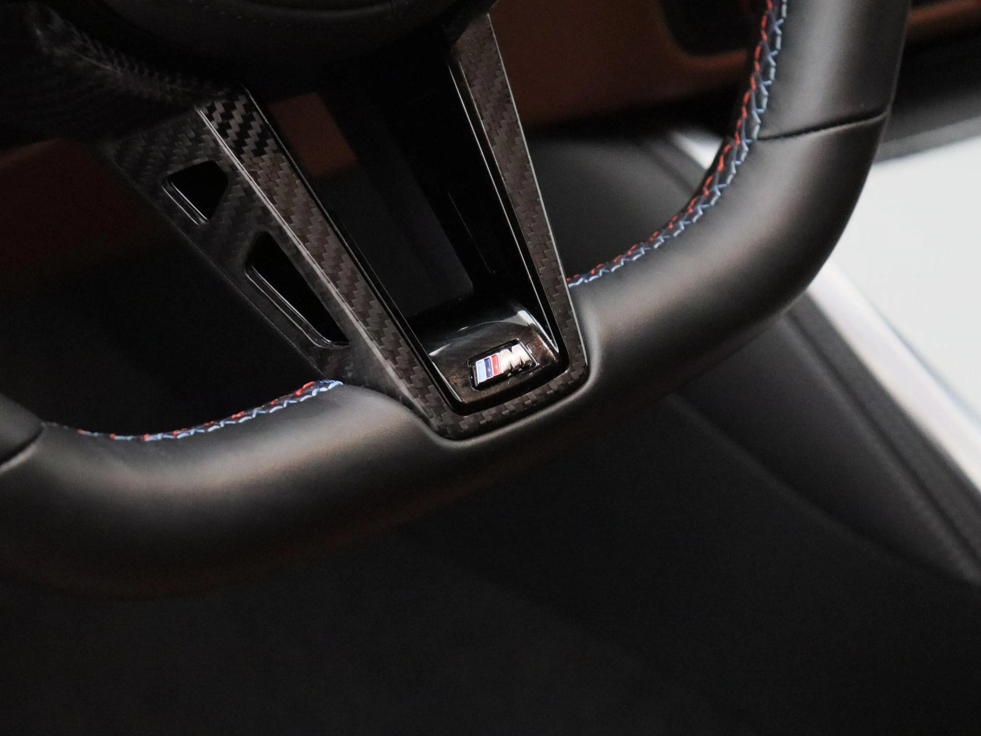 BMW M3 Sedan xDrive Competition | Innovation Pack | Stuur — photo 14