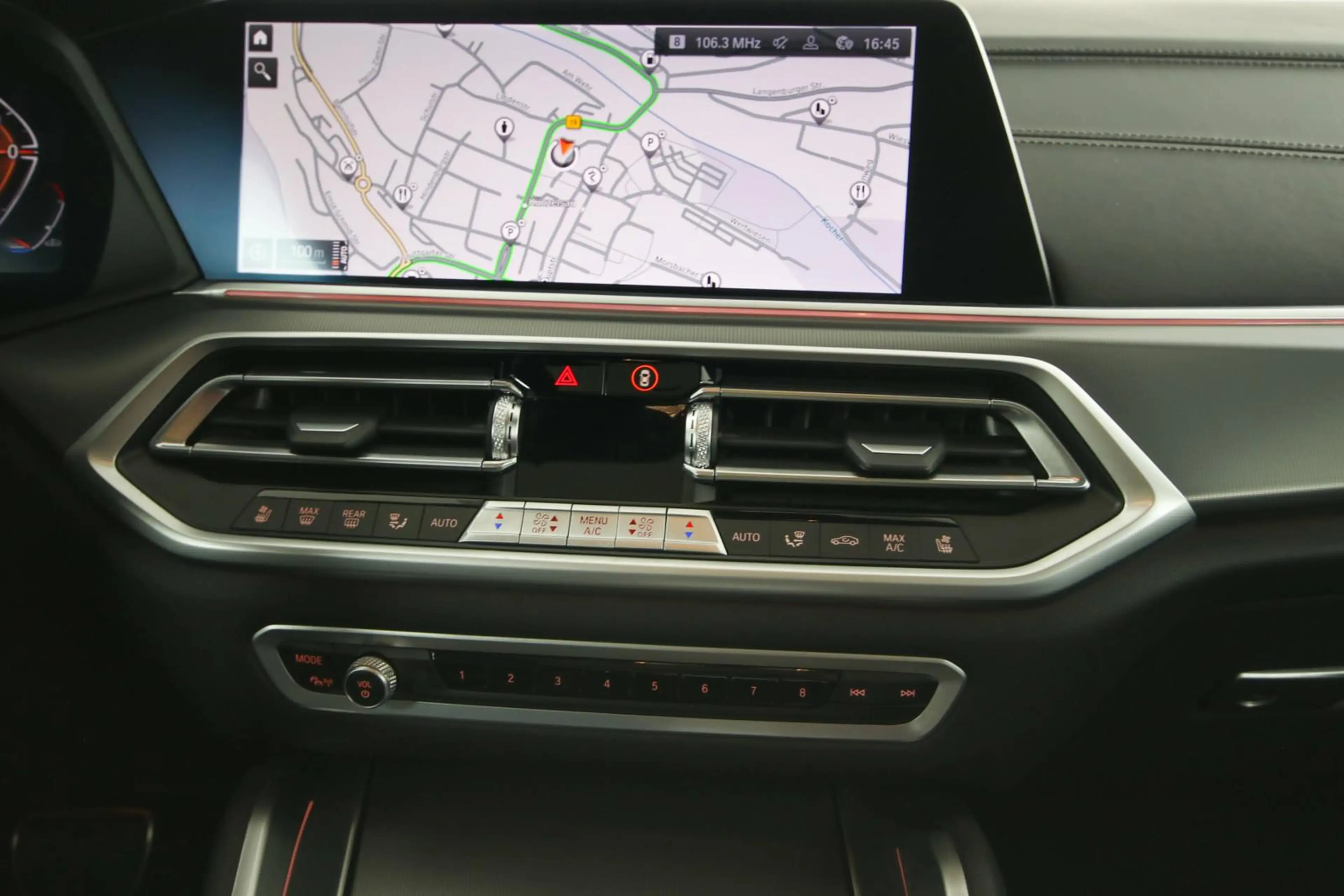 BMW X6 xDr 40 d M Sport Pano ACC Laser Massage 360K — photo 10