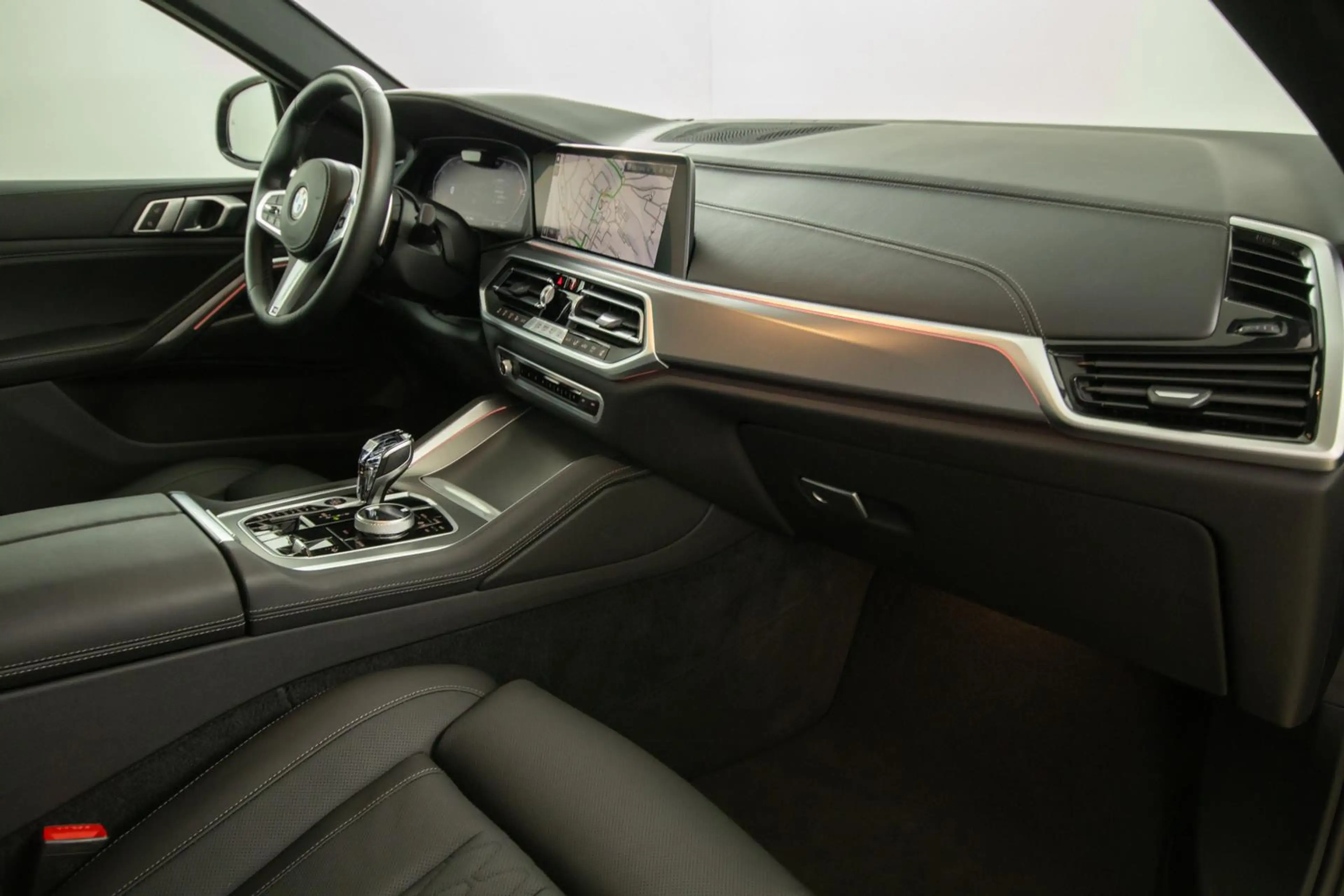 BMW X6 xDr 40 d M Sport Pano ACC Laser Massage 360K — photo 8