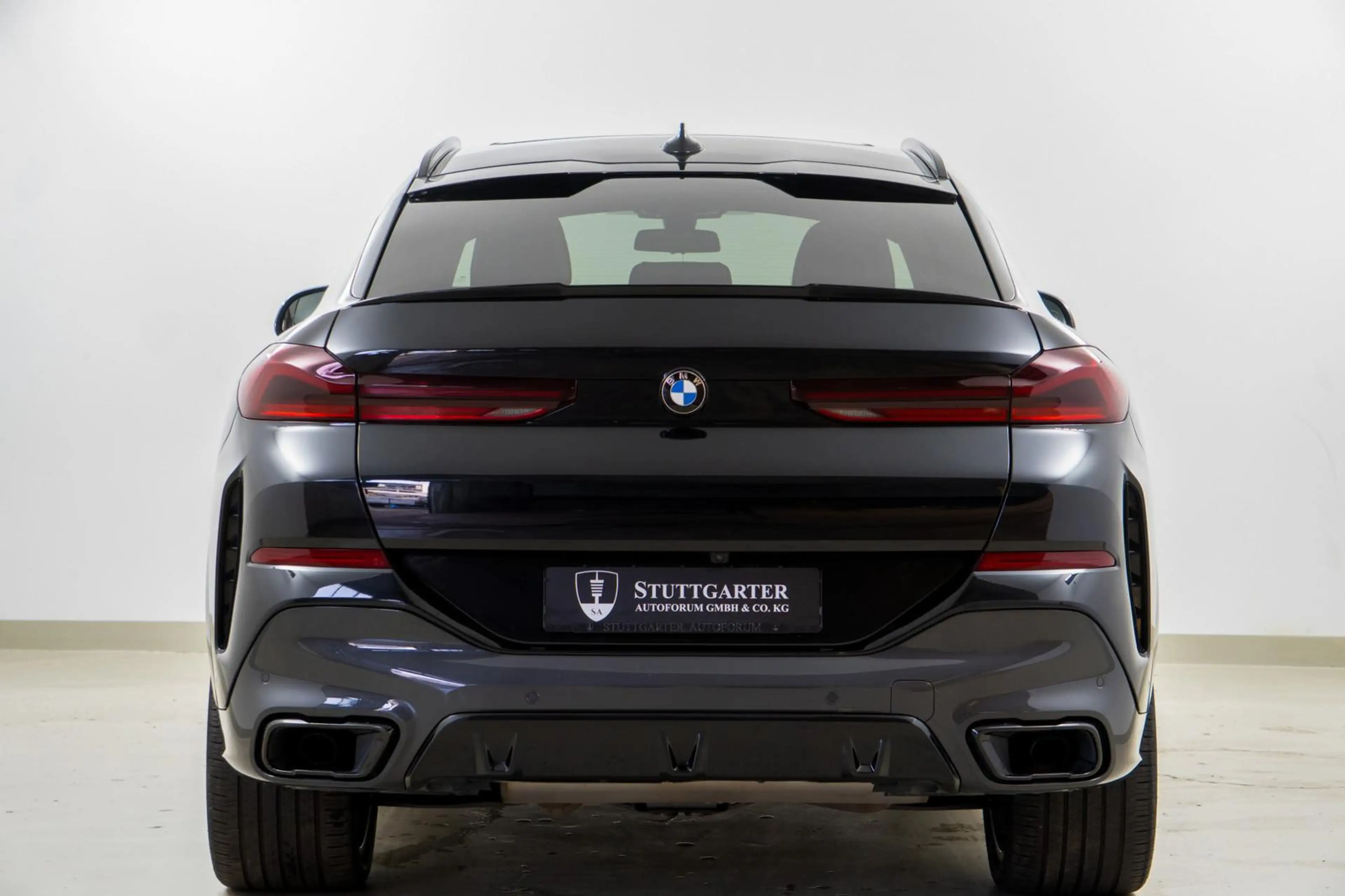 BMW X6 xDr 40 d M Sport Pano ACC Laser Massage 360K — photo 5