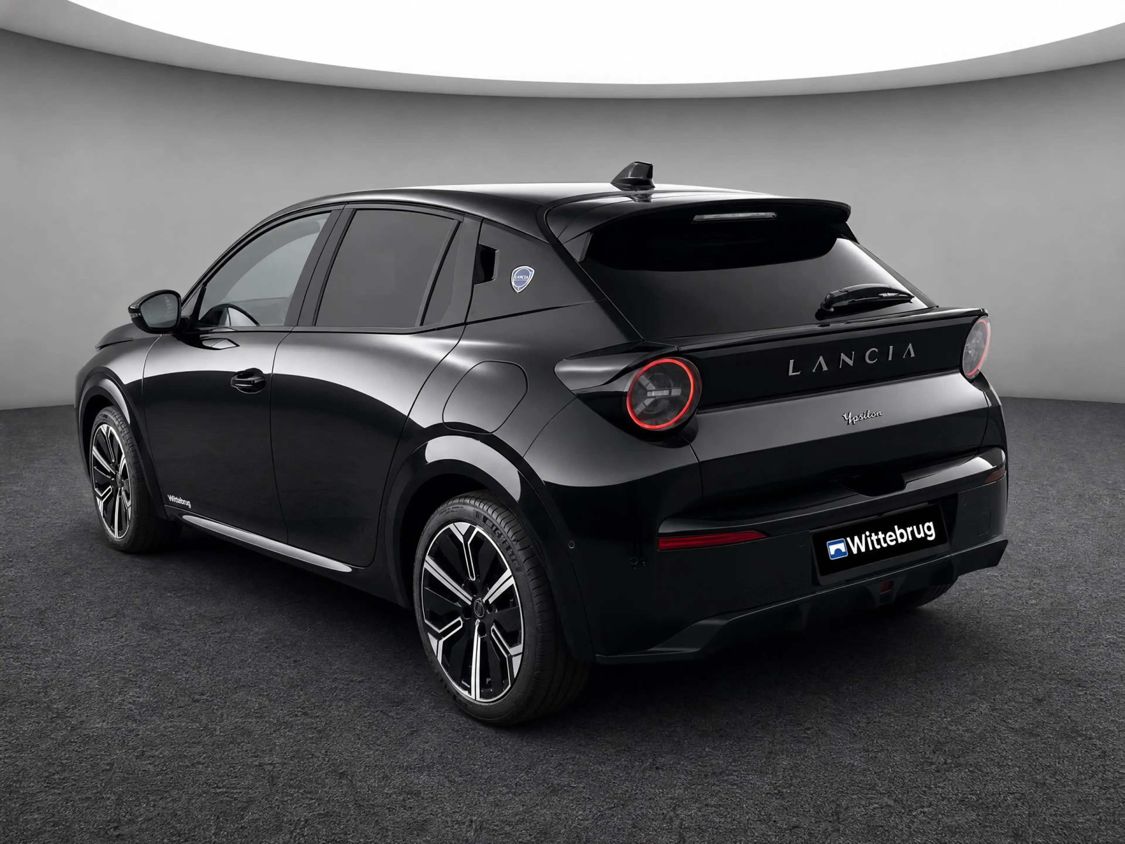 Lancia Ypsilon LX 51 kWh NIEUWSTAAT !! — photo 4