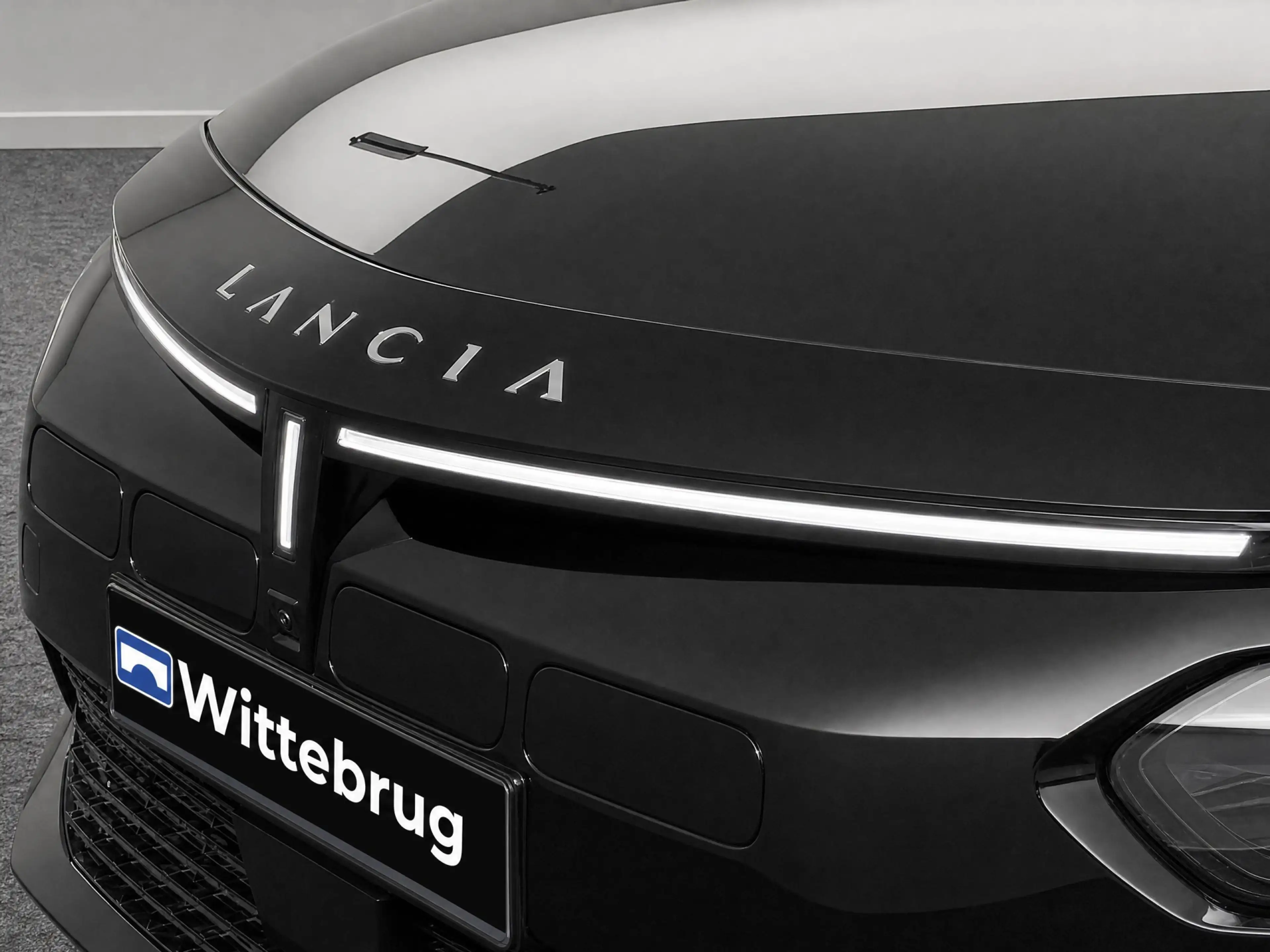Lancia Ypsilon LX 51 kWh NIEUWSTAAT !! — photo 6