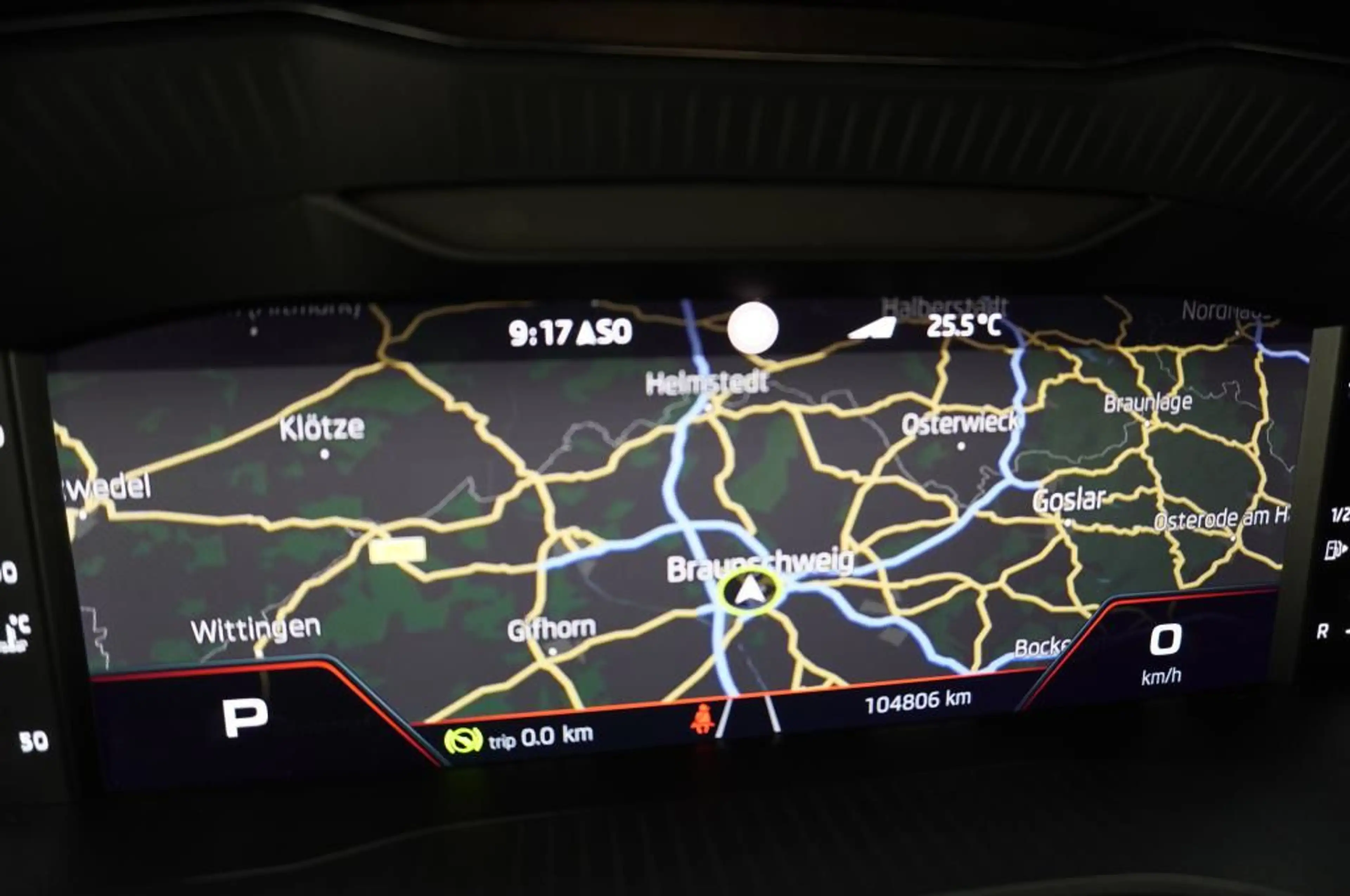 Skoda Superb 2.0 TSI DSG Sportline Navi/Leder/Matrix/K — photo 15