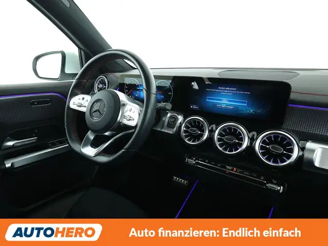 Mercedes-Benz EQB view 13