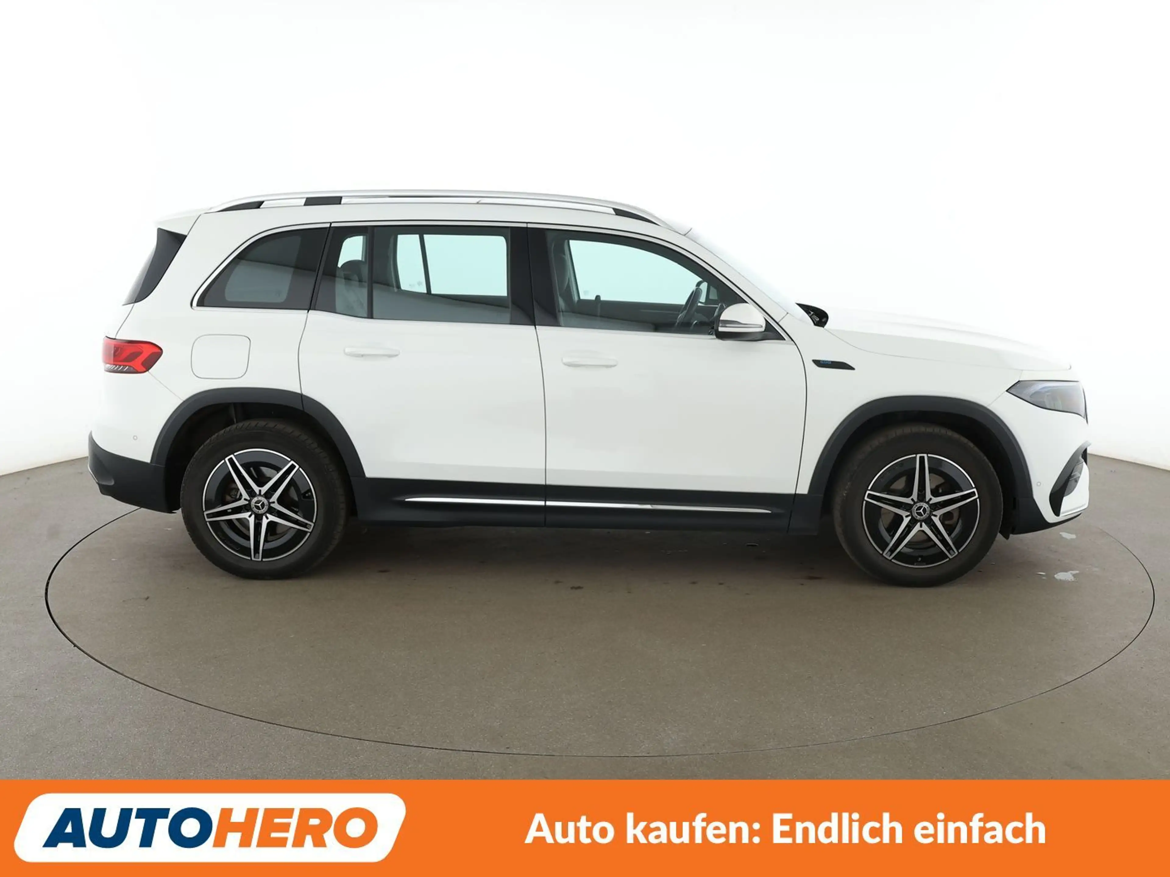 Mercedes-Benz EQB 300 300 4Matic AMG Line Aut. *NAVI*LED*TEMPO*PDC*SHZ* — photo 7