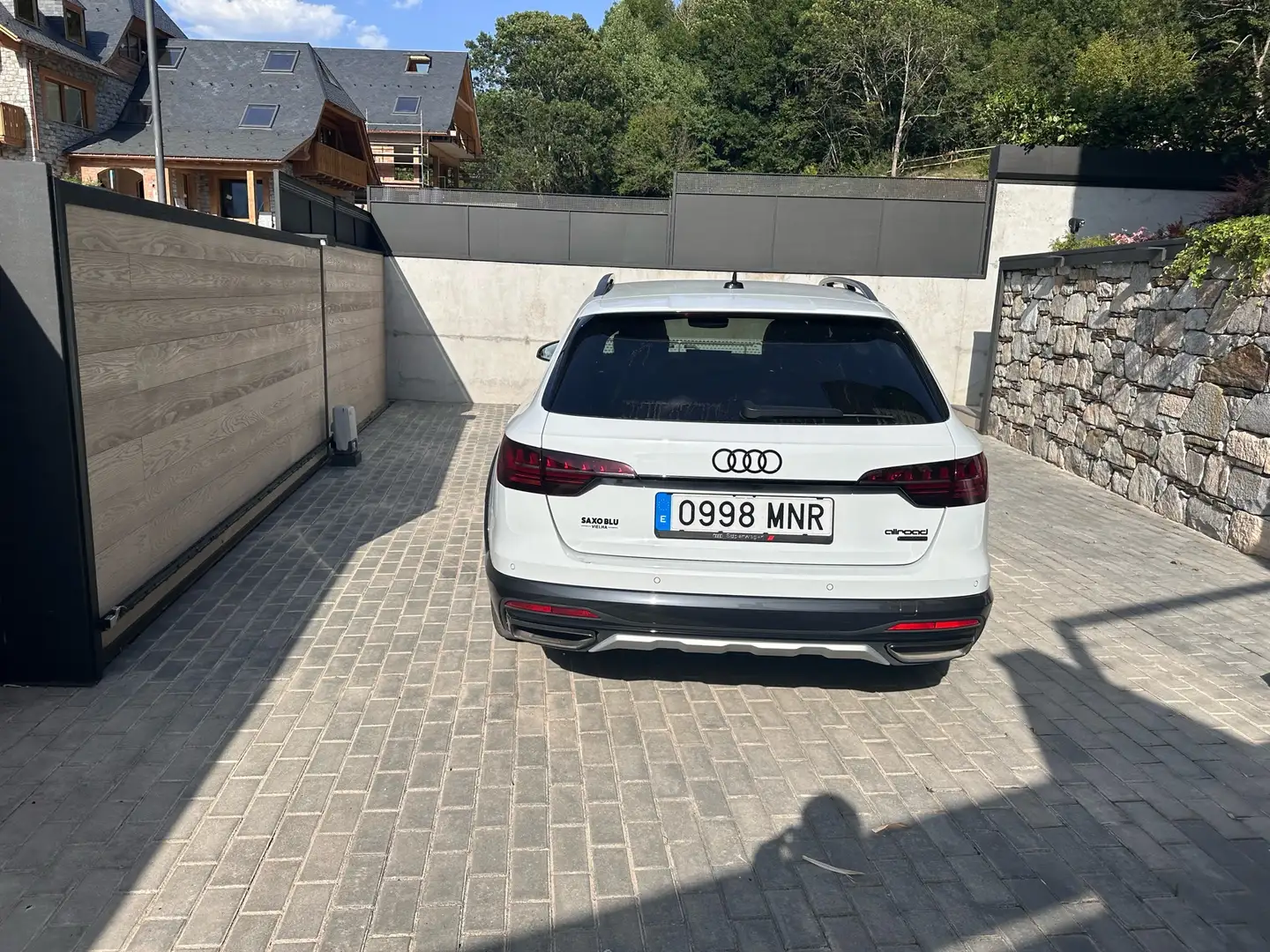 Audi A4 allroad 40 TDI Heritage Edition quattro-ultra S-Tronic - 2