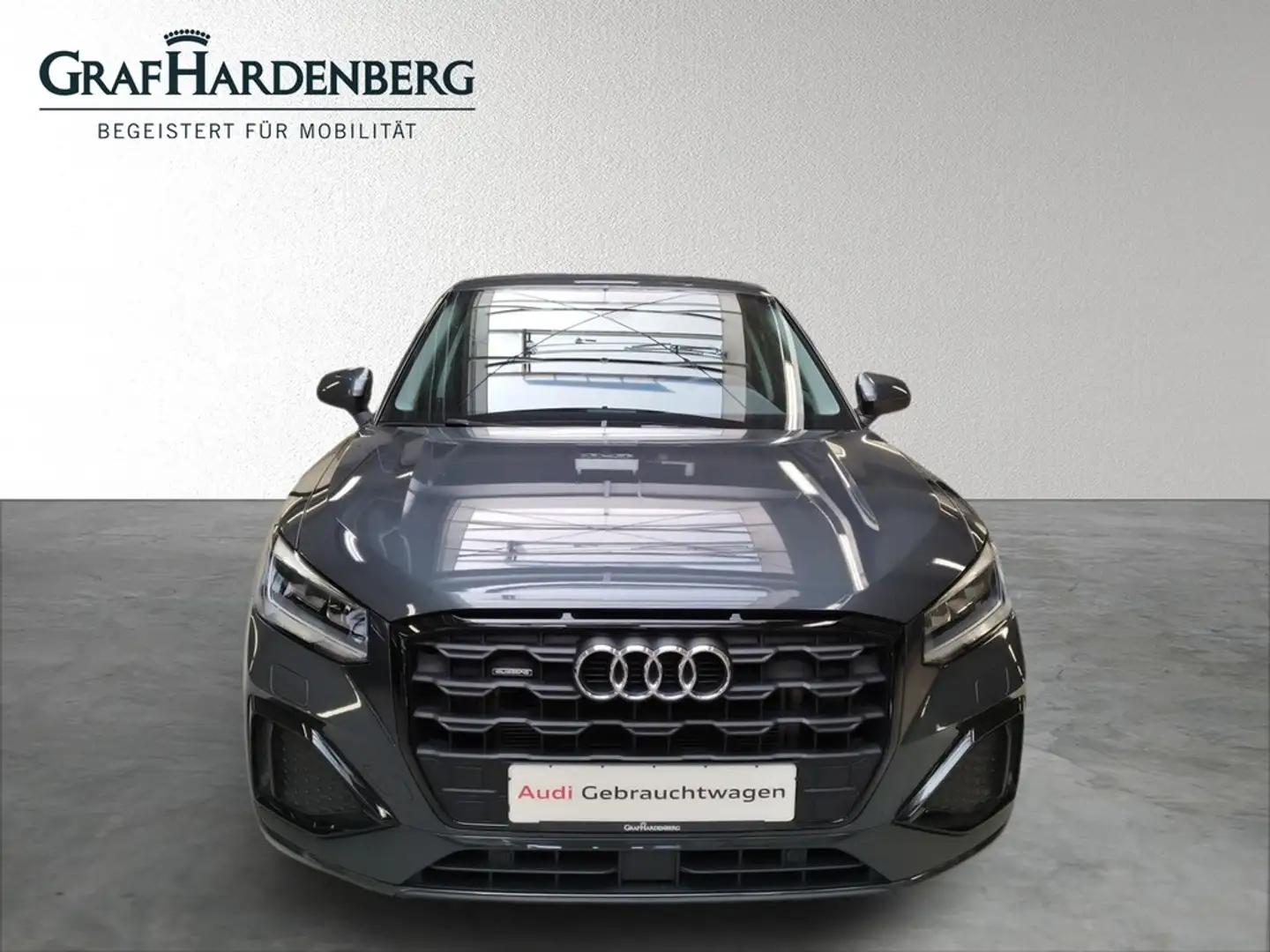Audi Q2 40 TFSI qu. S tronic advanced LED ACC Navi Grau - 2