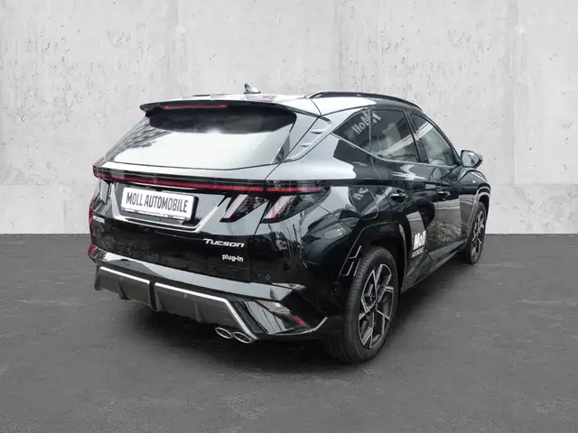 Hyundai Tucson view 2