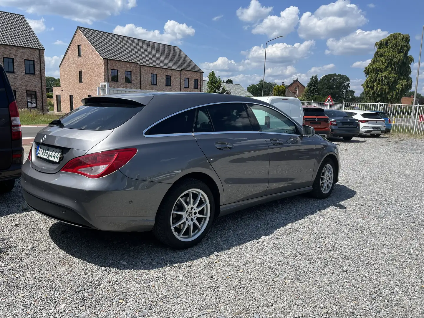 Mercedes-Benz CLA 180 shooting brake - 1