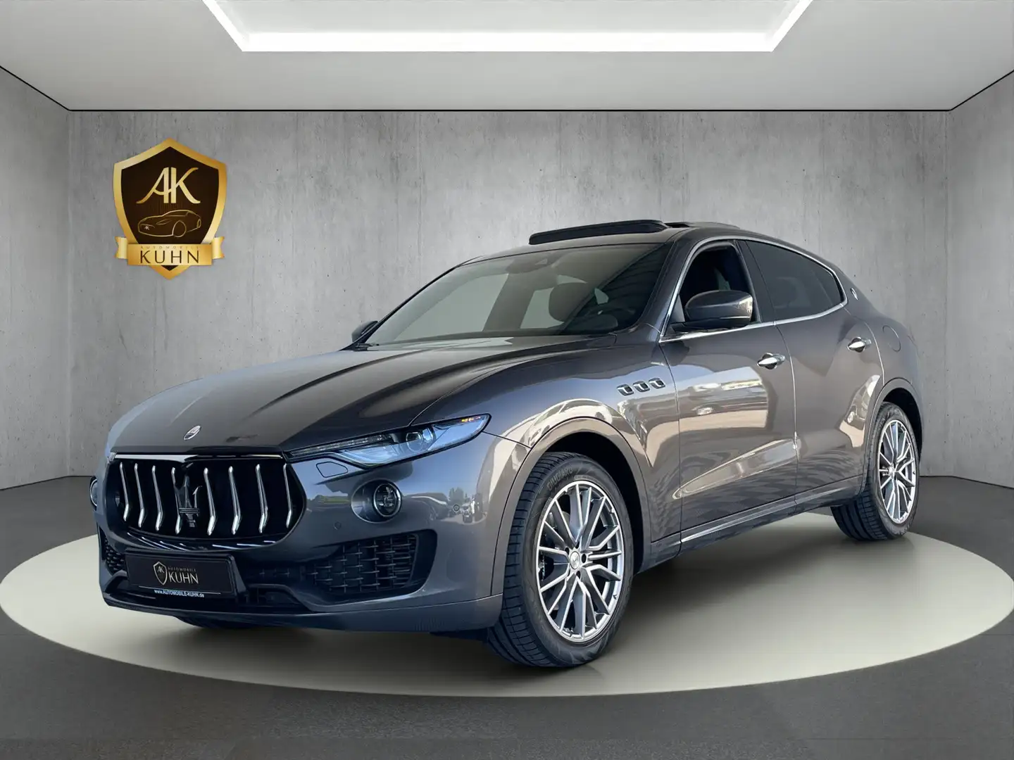 Maserati Levante Q4*3.0 V6*360° KAM.*NAVI*LED*TOTWINKEL* Grigio - 1