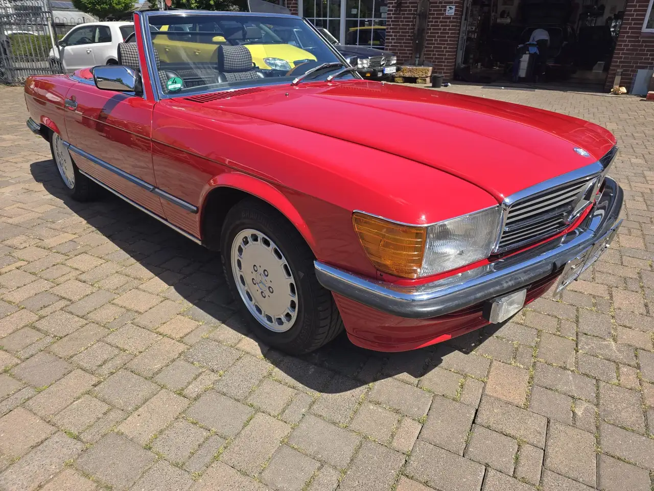 Mercedes-Benz SL 300, foto 2