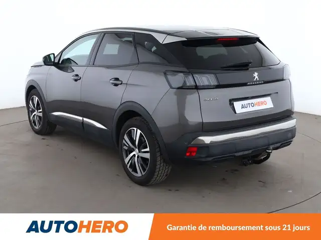 Peugeot 3008 view 4