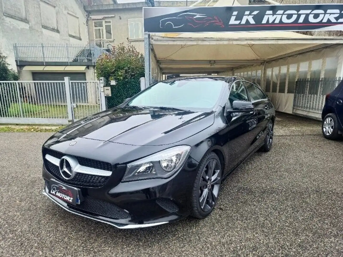 Mercedes-Benz CLA 200 CLA 200 d S.W. Automatic Executive PROMO Nero - 2