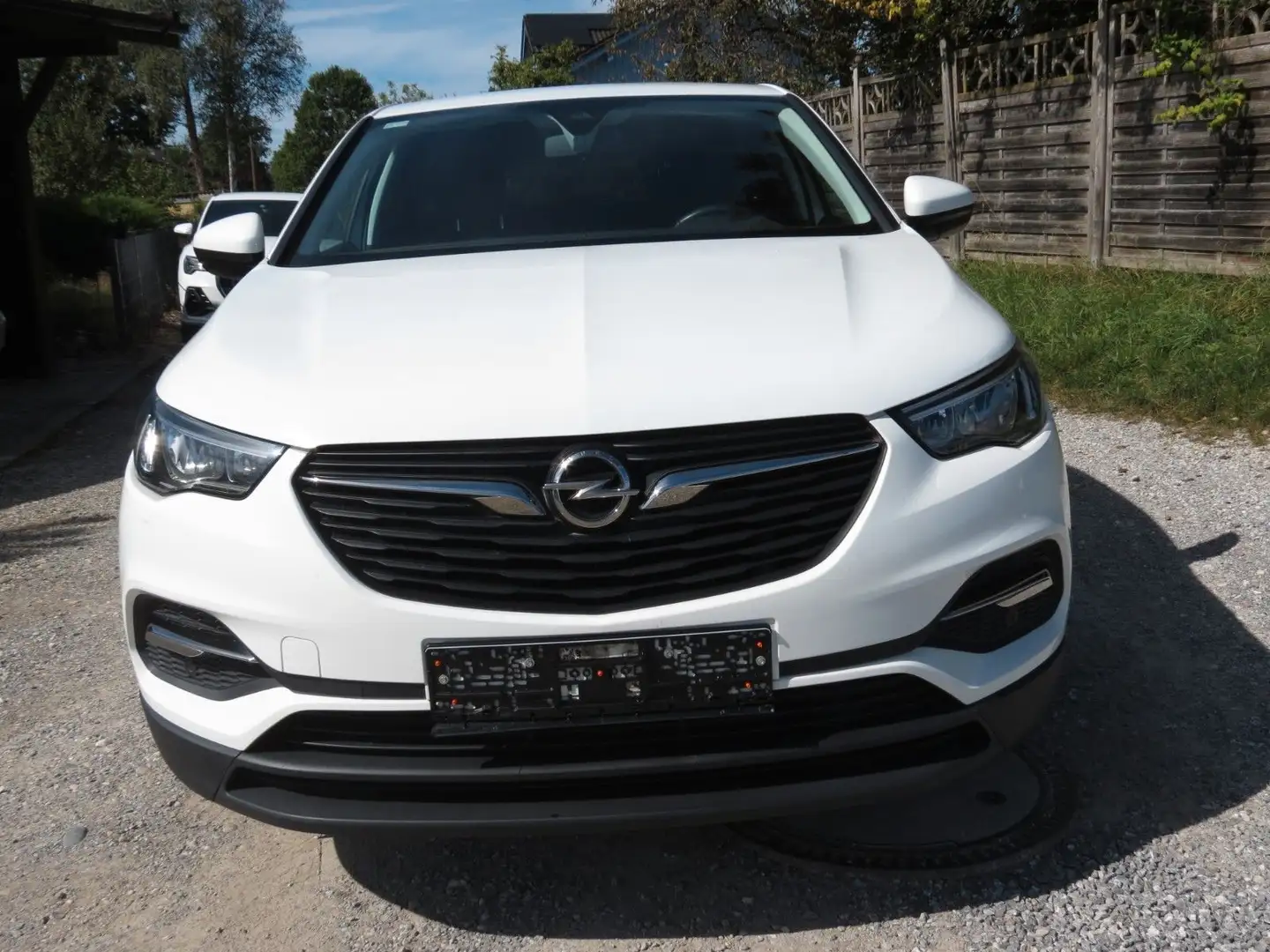 Opel Grandland X 120 Jahre *Navi,TÜV neu,KD neu,TOP* Weiß - 2