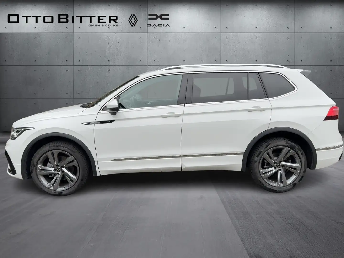 Volkswagen Tiguan Allspace 2.0 TDI R-Line DSG 7-SITZER Weiß - 2