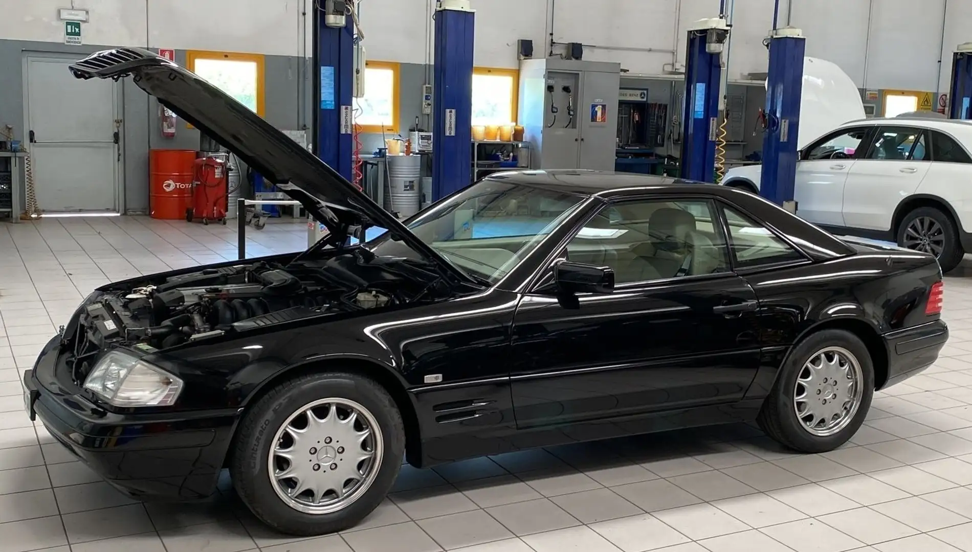 Mercedes-Benz SL 320 6 in Linea, Modello prodotto 2 anni Rara NUOVA! Nero - 2
