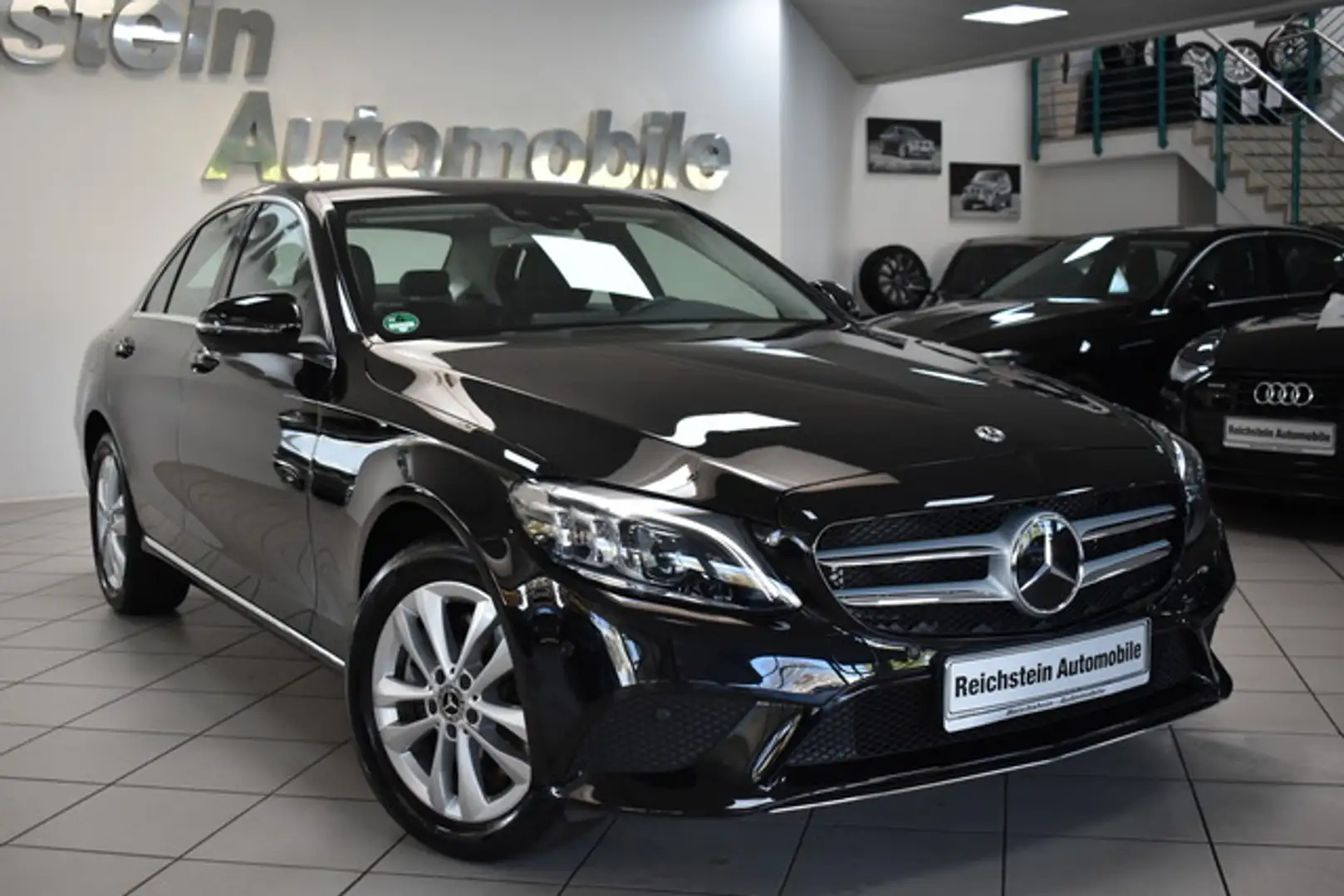 Mercedes-Benz C 300 d 4M 15 T/KM DISTR TOTW SPUR UNFALLFREI Schwarz - 2