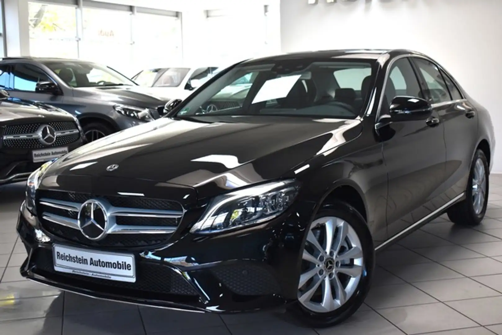 Mercedes-Benz C 300 d 4M 14 T/KM DISTR TOTW SPUR UNFALLFREI Noir - 1