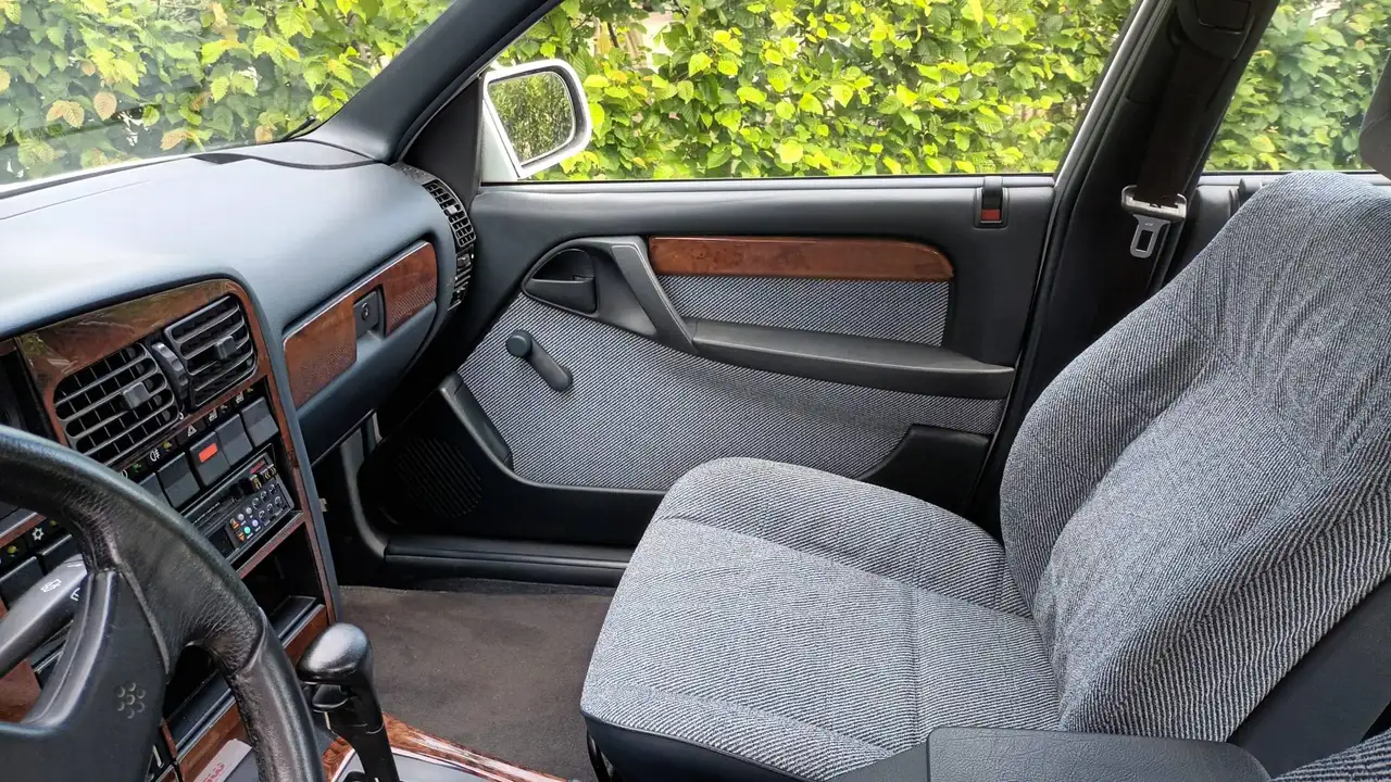 Opel Omega 2.0i LS , automaat , belastingvrij, foto 5