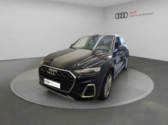 Audi Q5 view 2